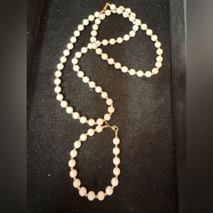Elegant Pink Beaded Necklace